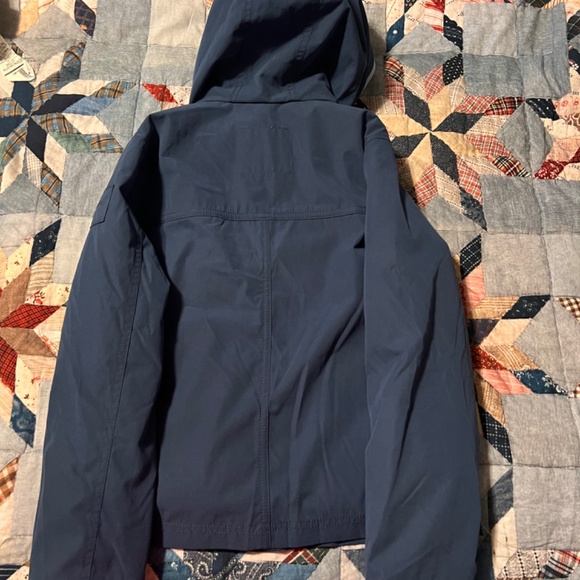 New Abercrombie and Fitch Kids winter jacket NWT - Picture 4 of 4